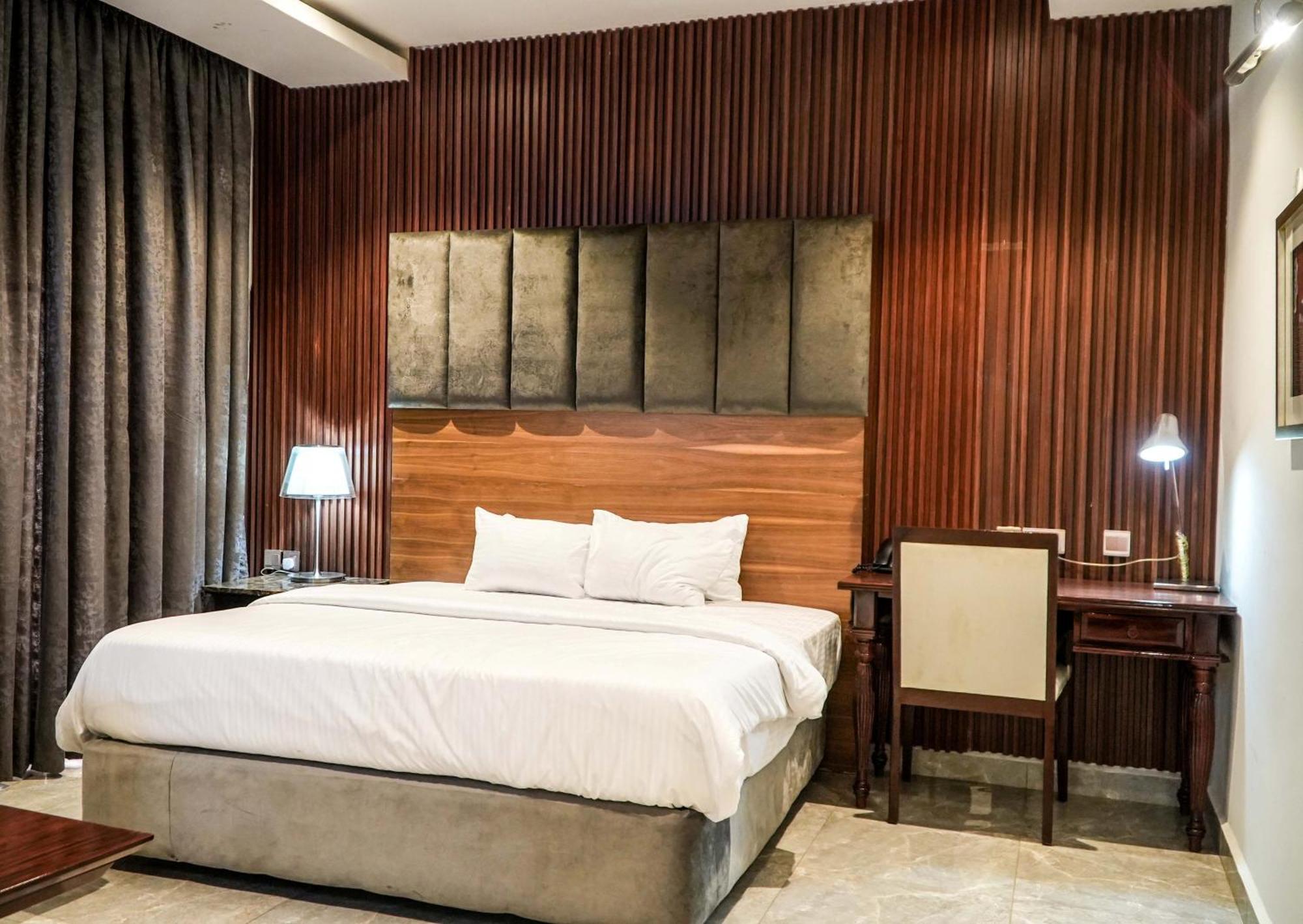 Amor Hotels Abuja Luaran gambar